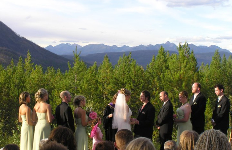 Weddings at Great Northern Resort.