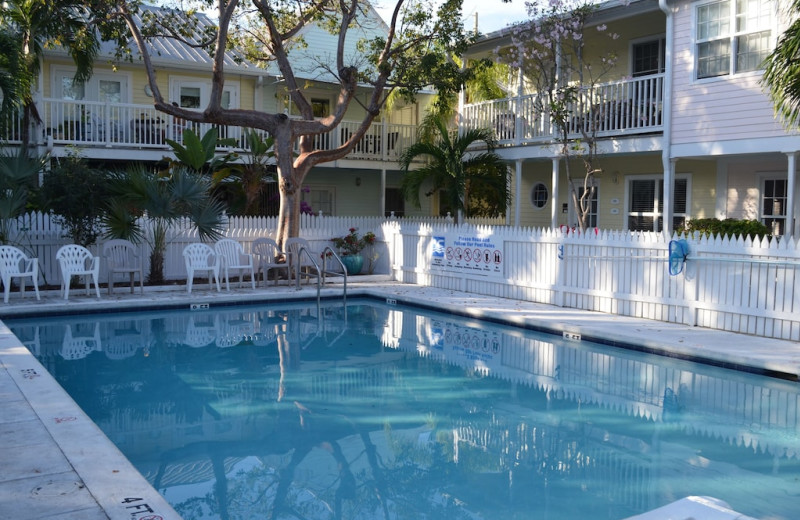 Rental outdoor pool at 1800 Atlantic, All Florida Keys Property Management.