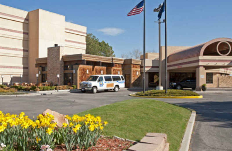 the comfort inn and suites salt lake city airport hote