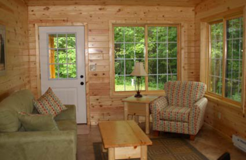 Cottage living room at Bug-Bee Hive Resort.