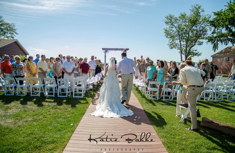 Wedding at Appeldoorn's Sunset Bay Resort.