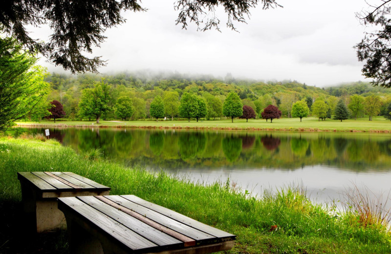 Lake at Honor's Haven Retreat and Conference