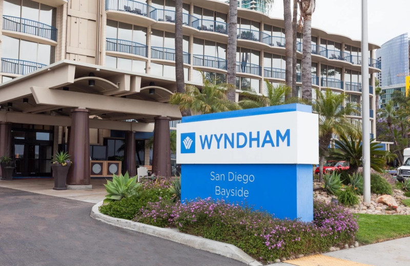 Exterior view of Wyndham San Diego Bayside.