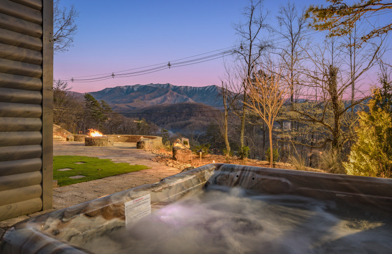 Rental hot tub at Stony Brook Cabins LLC.