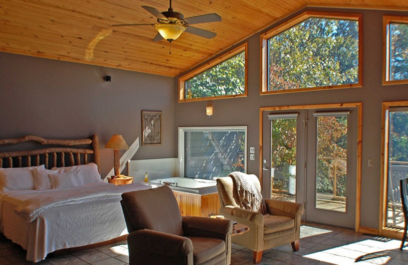 Cabin bedroom at Beaver Lakefront Cabins.