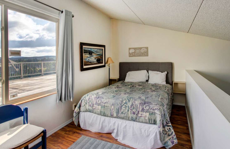 Rental bedroom at Gearhart by the Sea.