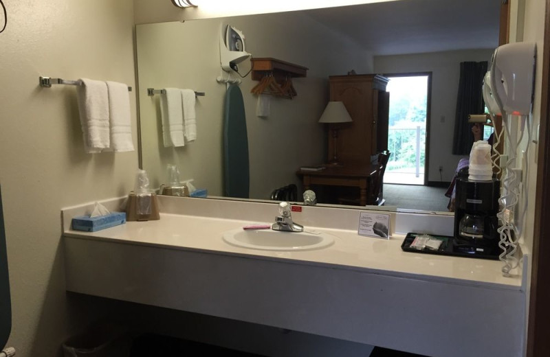Guest sink at Branson Gazebo Inn.
