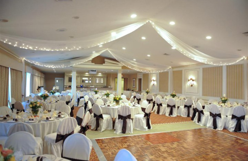 Wedding reception at The Margate on Winnipesaukee.