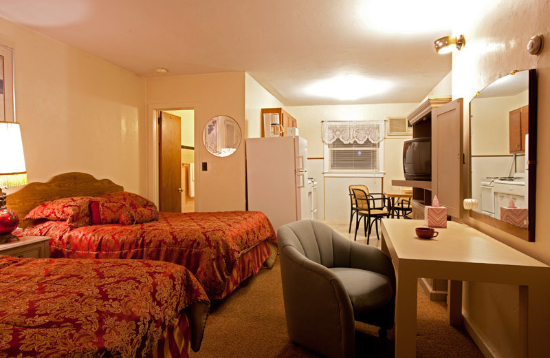 Double guest room at Delaware Court Motel.