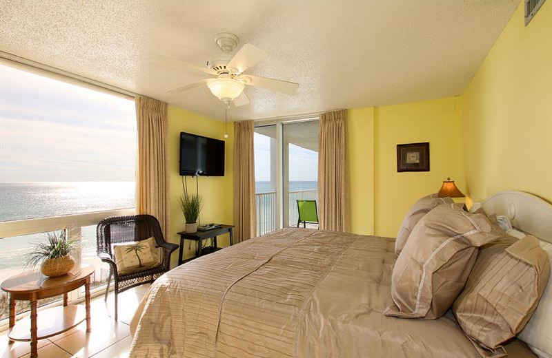 Rental bedroom at Shoreline Towers.