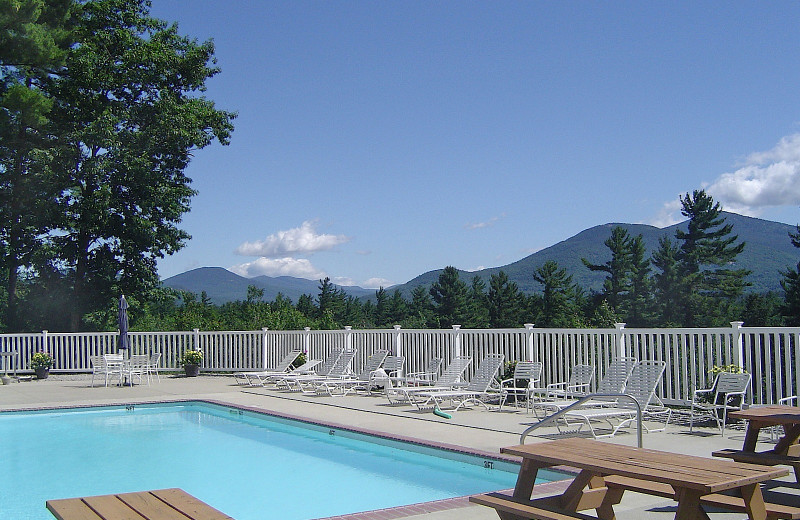 Outdoor pool at The White Mountain Hotel 