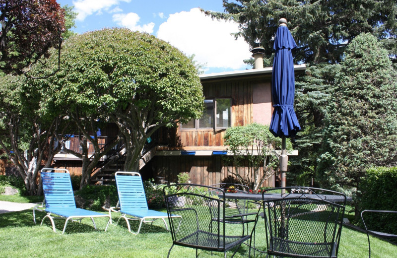 Patio at St. Moritz Lodge & Condominiums.