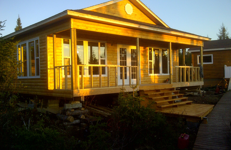 Exterior view of Igloo Lake Lodge.