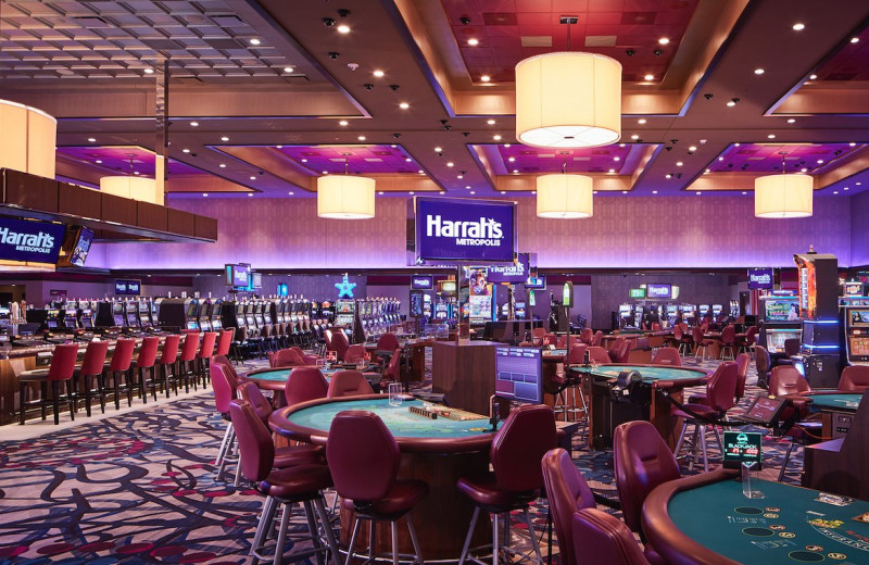 harrahs casino joliet hours