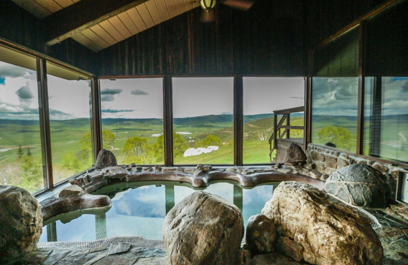 Hot tub at Bella Vista Estate.