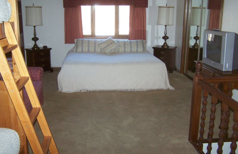 Guest room at Basswood Country Resort.