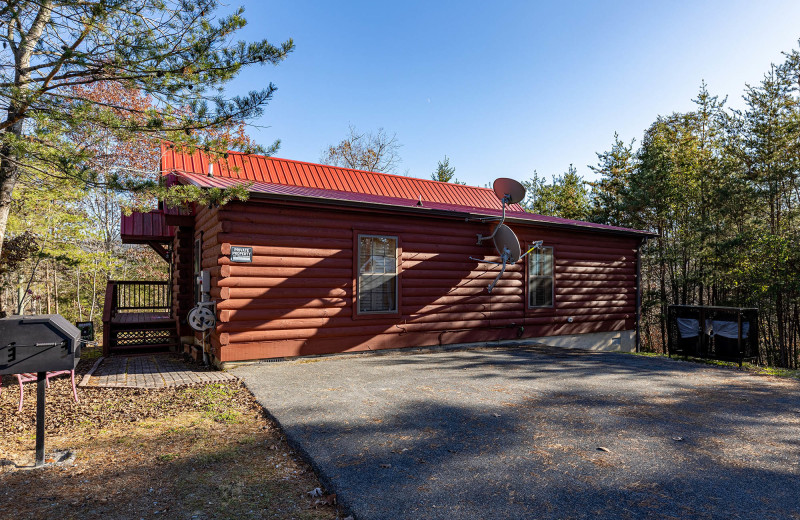 Exterior view of American Patriot Getaways - Wilderness Adventure.