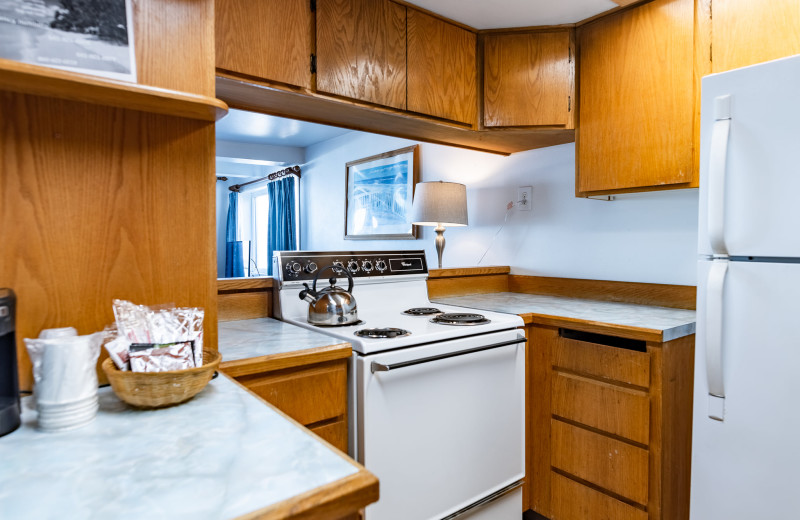 Guest kitchen at Seagull Beachfront INN.