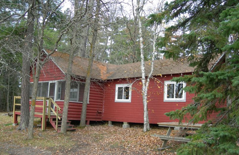 Cabin exterior at Whitefish Bay Camp.