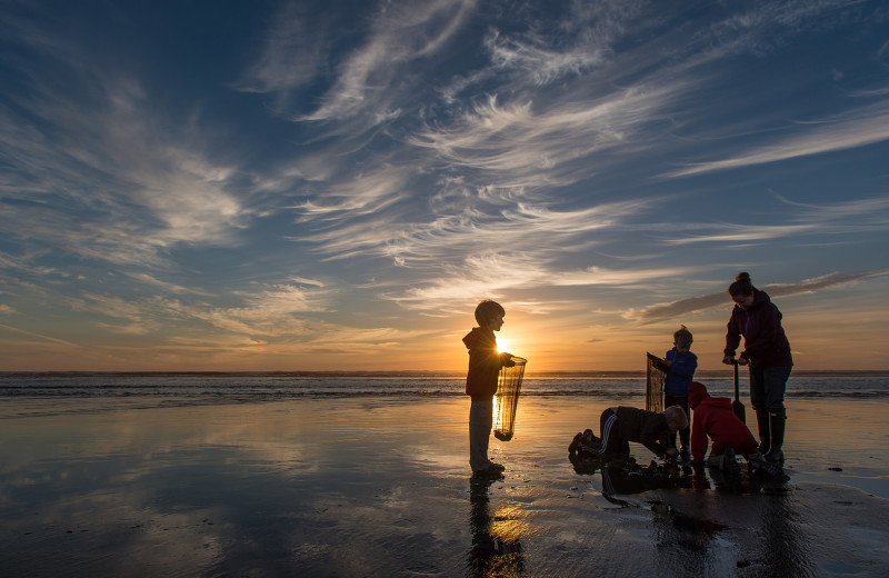 Fishing at Hi-Tide Ocean Beach Resort.