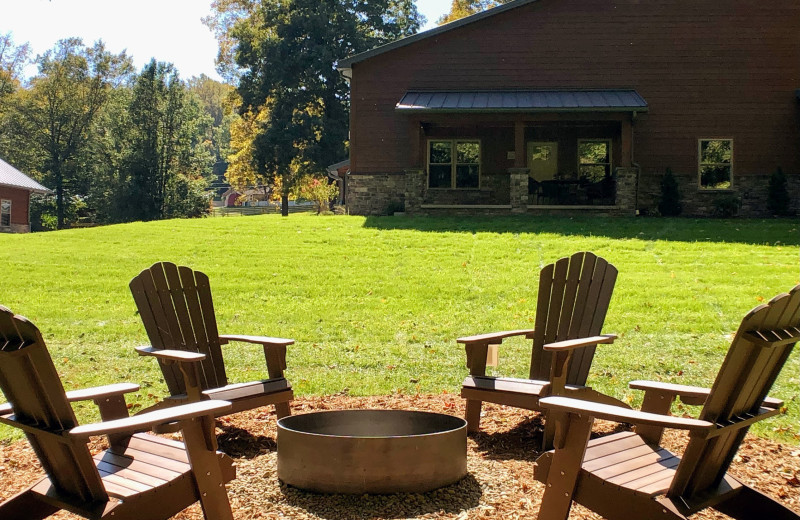 Fire pit at Sojourner's Lodge & Log Cabin Suites.