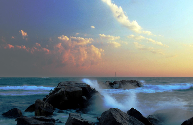 Beach at Samuel Durfee House.