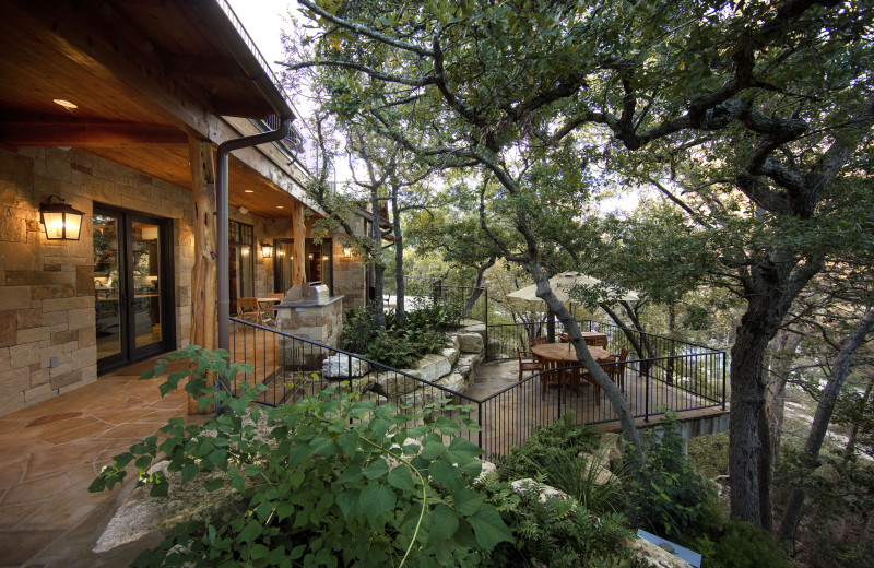 Guest house patio at Joshua Creek Ranch.