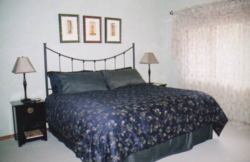 Guest room at Bed and Breakfast on Mitchell Creek.