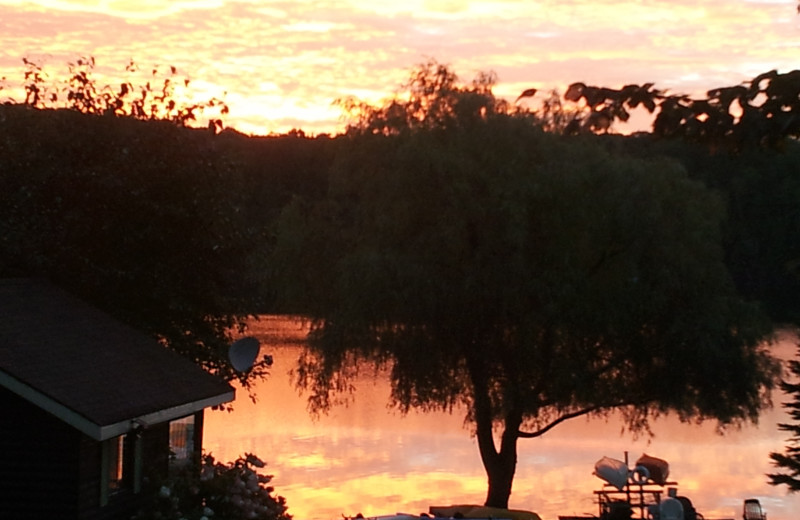 Sunset at Ogopogo Resort.