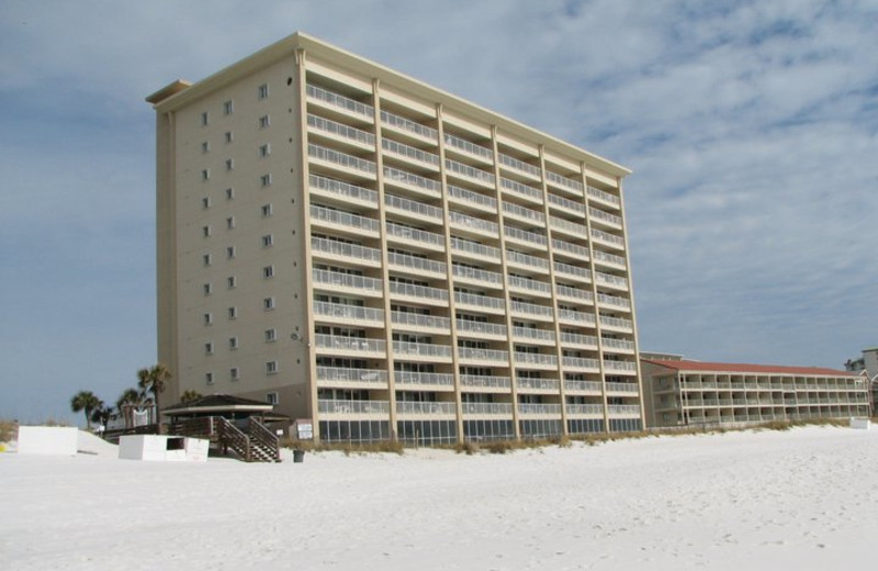 Exterior view of Destin Gulfgate Condominiums.