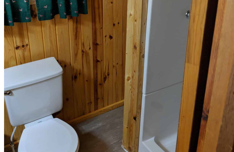 Cabin bathroom at Little Norway Resort.