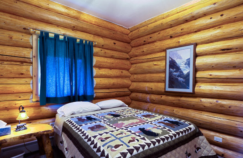 Guest bedroom at Salmon Catcher Lodge.