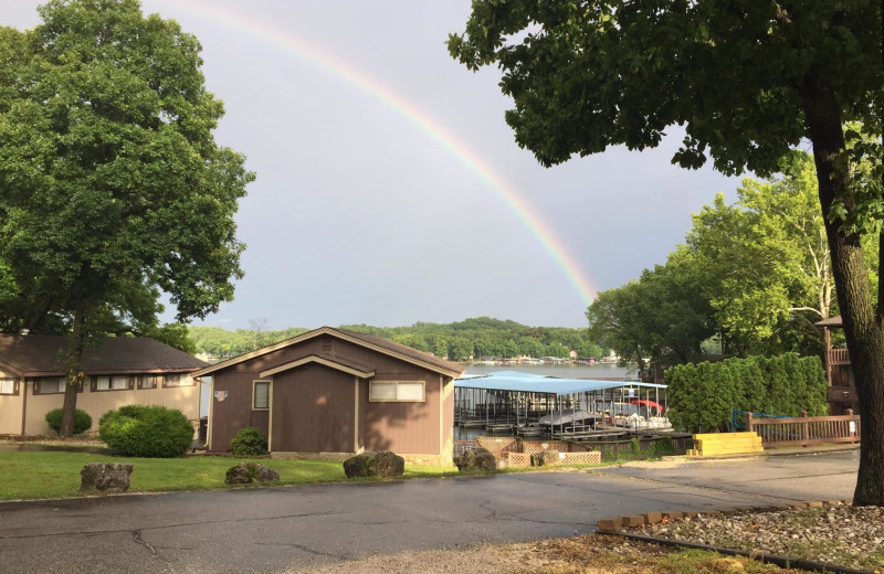 Exterior view of Lakeview Resort - Lake of the Ozarks.