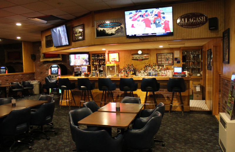 Restaurant at Caribou Inn 