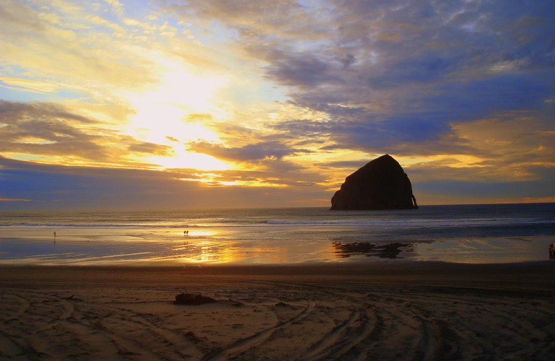 Beaches near Oregon Beach Vacations.