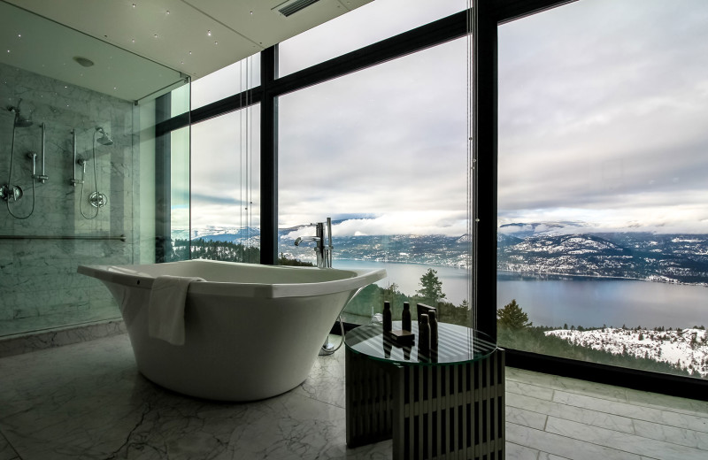 Guest bathroom at Sparkling Hill Resort.