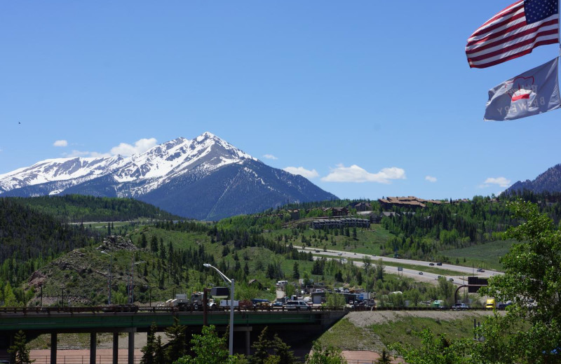 Mountain view at Luxury Inn and Suites.