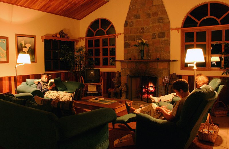 Parlor at Hostal Cielito Sur Bed & Breakfast.