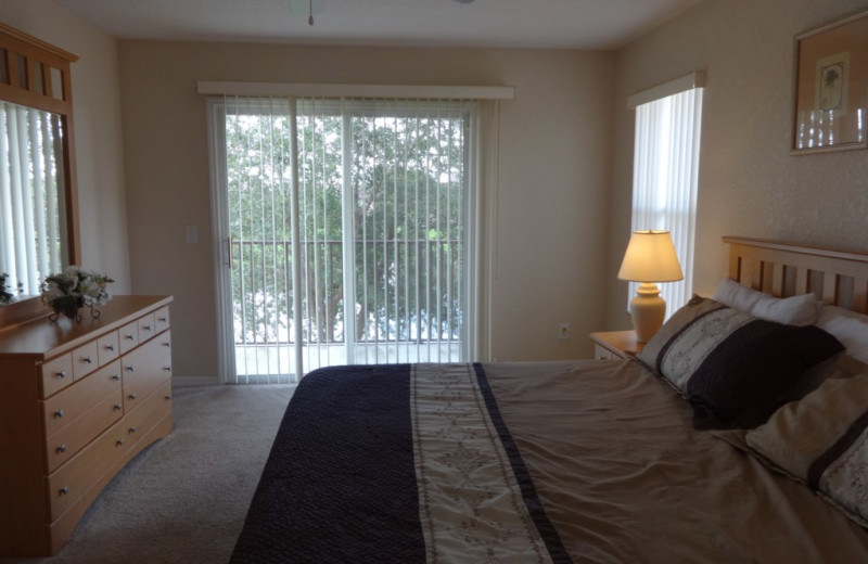 Rental bedroom at Orlando Sunshine Villas.