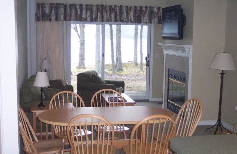Guest Room at the Tanglewood Resort