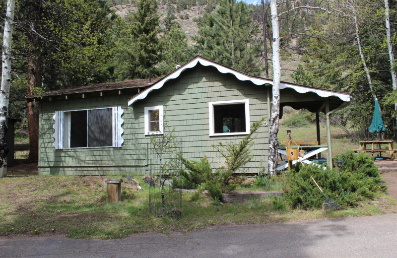 Cabin exterior at Workshire Lodge.