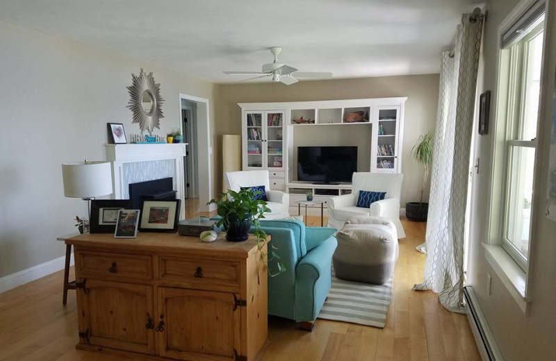 Rental living room at Vacation Cottages.