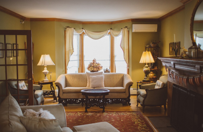 Living room at Albergo Allegria.