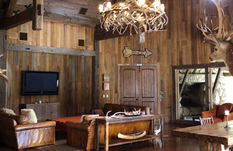 Lodge living room at Lonehollow.