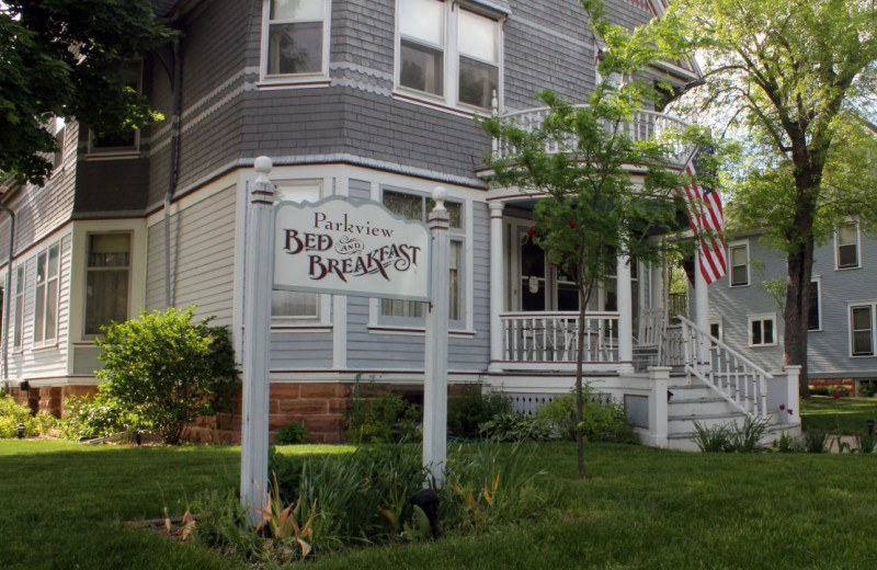 Exterior view of Parkview Bed 