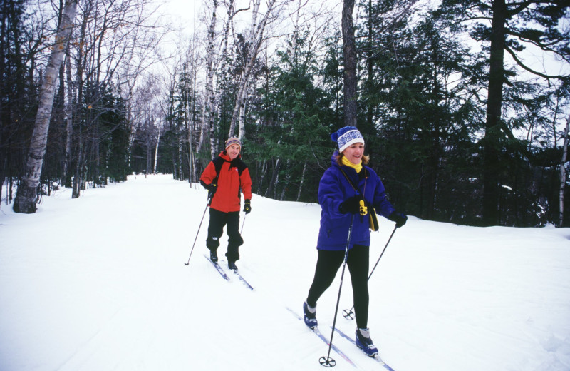 Cross country skiing near Weathervane Inn.