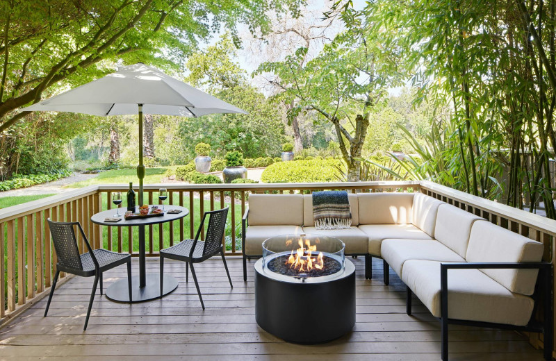 Patio at Milliken Creek Inn 