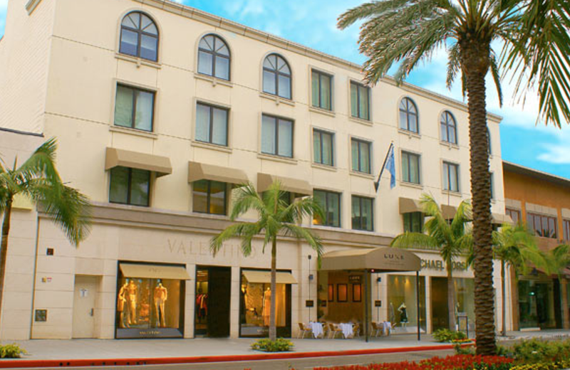 Exterior view of Luxe Hotel Rodeo Drive.