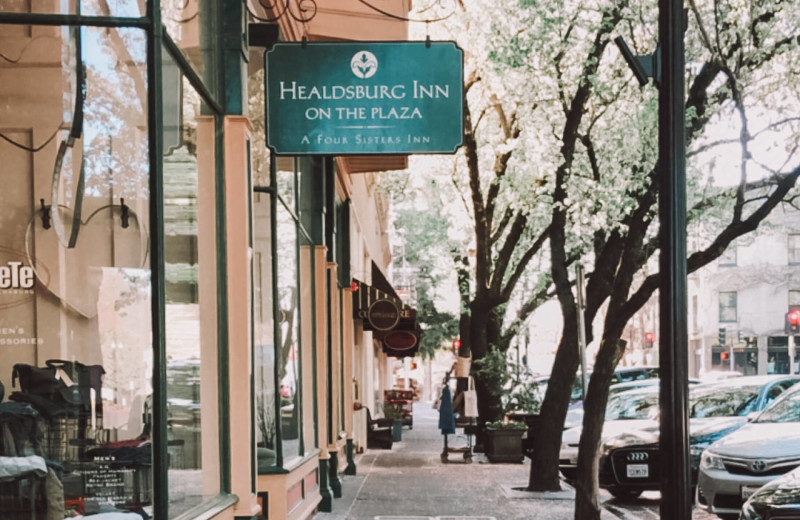 Exterior view of Healdsburg Inn, A Four Sisters Inn.