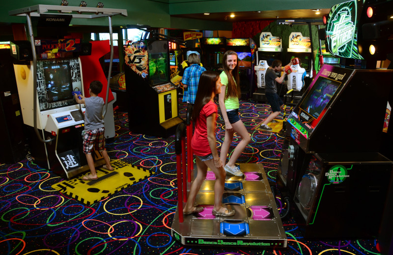 Video arcade at Tan-Tar-A Resort.